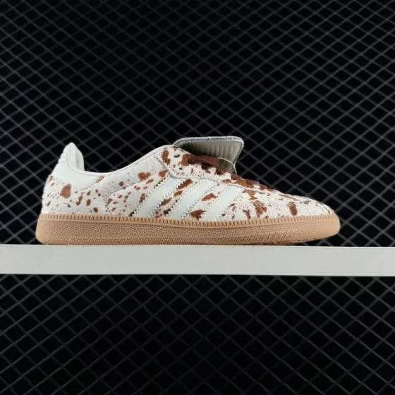 Adidas SambaSporty Rich Sporty Rich x Adidas Originals Samba OG Lifestyle BS-75373