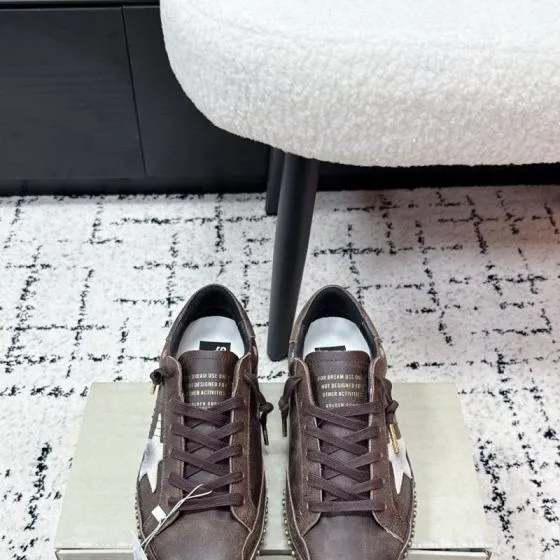 Golden Goose Super-Star Studded Dark Brown White Gold Skate Shoe BS-87387