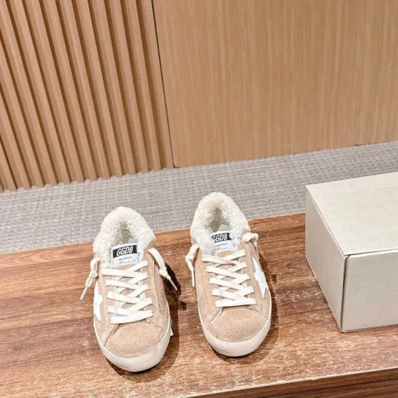 Golden Goose Super Star Sabot Shearling Beige White Cream Sneaker BS-87464