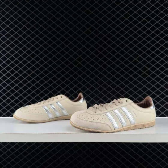 Other Adidas Originals Changle KJ3961 SIZE 36 36 37 38 38 39 40 40 4 Lifestyle - Unisex BS-74757