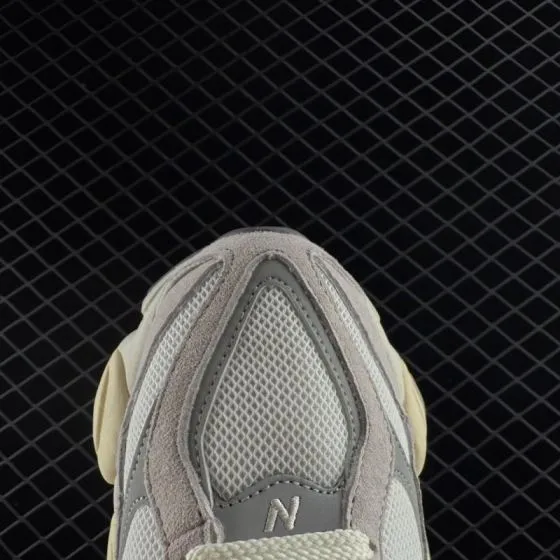 New Balance 9060 Grey White Cream Silver EU 36-45 Sneaker - Unisex BS-82865
