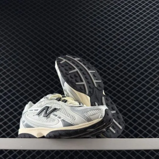 New Balance 204L White Silver Cream Black EU 36-44 Sneaker - Unisex BS-82906