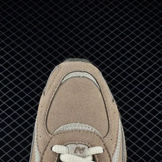 New Balance 204L Tan Beige Cream Olive EU 36-45 Sneaker - Unisex BS-82421