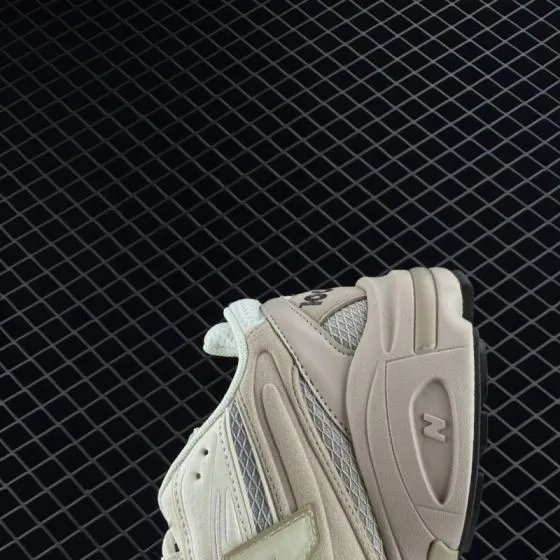 New Balance M1000 Off White Light Beige Silver Black EU 36-45 Sneaker - Unisex BS-83420