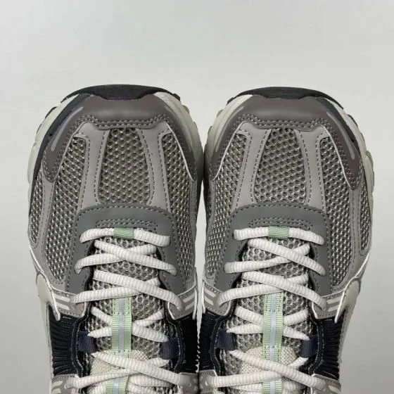 Nike Zoom Vomero 5 Grey Black White With Mint Green Accents Running BS-86997