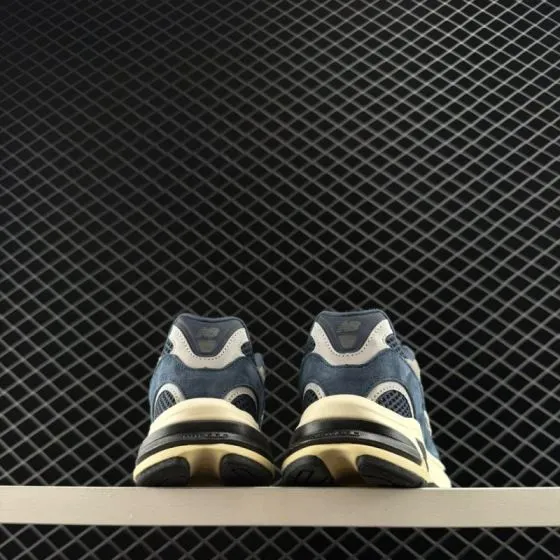 New Balance 2010 Navy Grey Cream Black EU 36-45 Sneaker - Unisex BS-83459