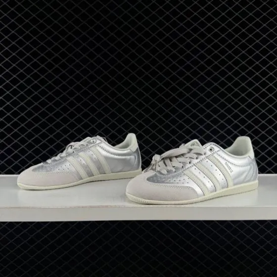 Other Adidas CHANGLE Ki3942 35-45 204022 110 Lifestyle - Unisex BS-75564