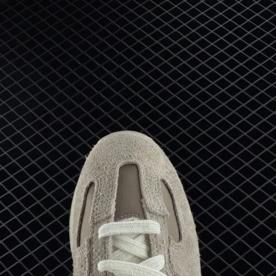 New Balance 471 U471GR Beige Off White Cream Light Grey EU 36-45 Sneaker - Unisex BS-83403