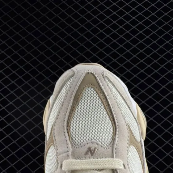 New Balance 9060 Beige Off White Cream Light Tan EU 36-46 5 Sneaker - Unisex BS-83279