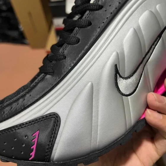 Nike Shox R4 Black Silver Pink Lifestyle BS-87009