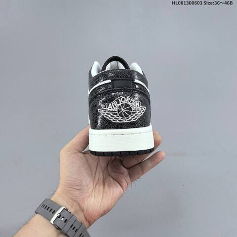 Jordan Air Jordan 1 Low Black White With Pink Laces 36 46B Lifestyle - Women's (BS-65818)