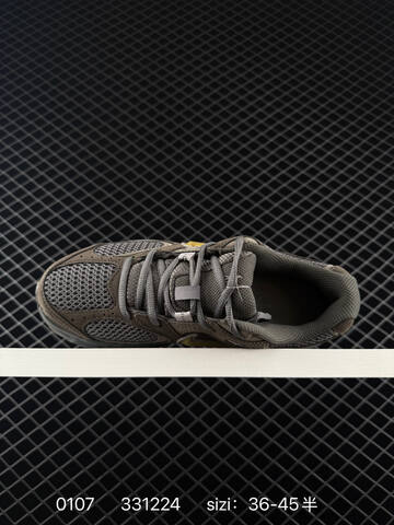Nike V5 RNR Brown Grey With Gold Swoosh EU 36-45 5 Running - Unisex (BS-73281)