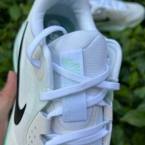 Nike Structure 26 ReactX HJ1101-100 White Black-Barely Green EUR 41 Running - Men's (BS-86968)