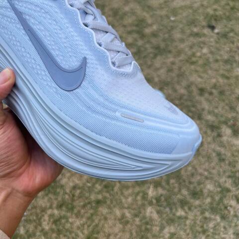 Nike Vomero Plus HV8150-004 Football Grey Ashen Slate EU 41 Running - Men's (BS-87062)