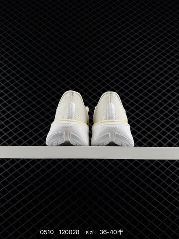 Nike Air Zoom ReactX Off White Pale Yellow White EU 36-40 Running - Unisex (BS-71564)