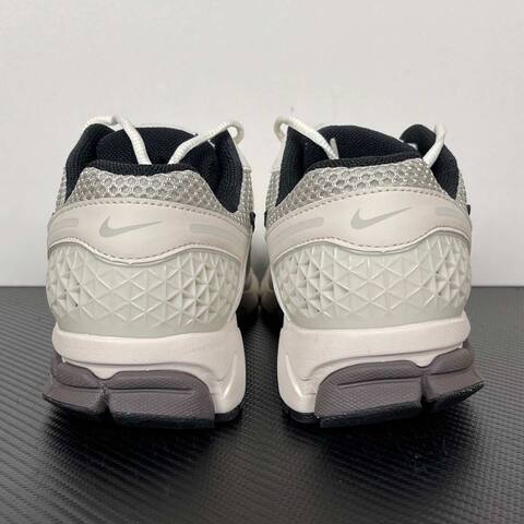 Nike Zoom Vomero 5 FJ2028-001 White Silver Grey Black Running (BS-86993)