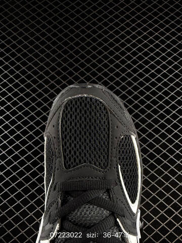 Nike Air Zoom Vomero 5 Black White EU 36-47 Running - Unisex (BS-70133)