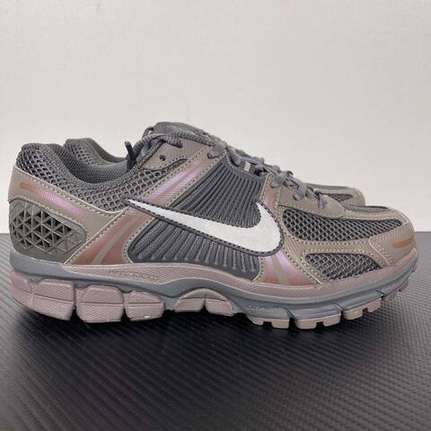 Nike Zoom Vomero 5 Gray Taupe Black With Iridescent Accents Running (BS-86999)