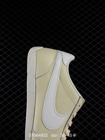 Nike Sprint Sister II Cream White Off White EU 36-45 Lifestyle - Unisex (BS-70349)