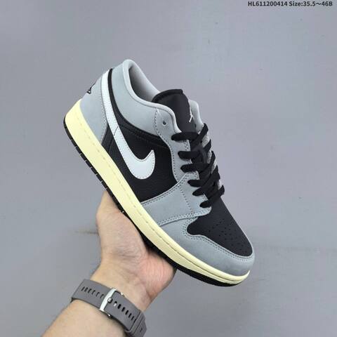 Jordan Air Jordan 1 Low Light Smoke Grey Black White 35 5 46B Lifestyle - Women s BS-66194