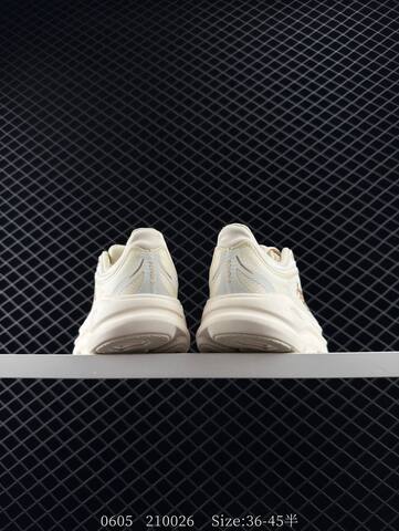 HOKA ONE ONE Bondi 9 Off White Beige EU 36-45 Running Shoe Running Sneakers - Unisex (BS-86625)