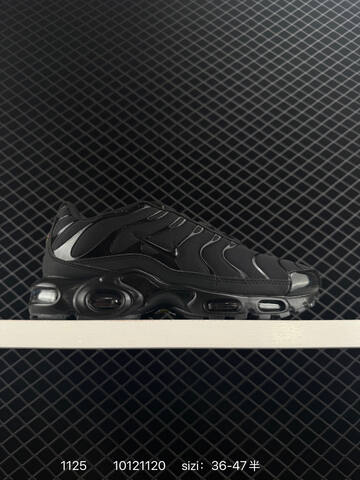 Nike Air Max Plus Black Blue 36-47 5 Running - Unisex (BS-74017)