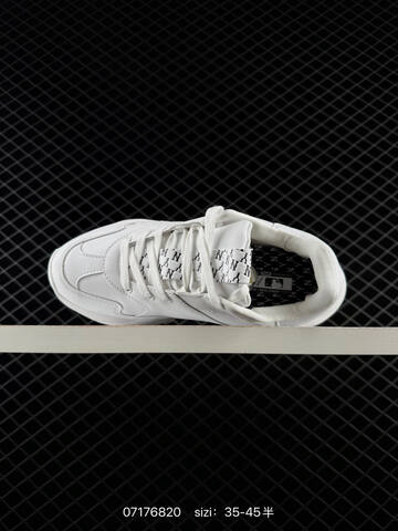MLB BIGBALL CHUNKY VINTAGE CURSIVE White Black EU 35-45 Sneaker Casual Sneakers - Unisex