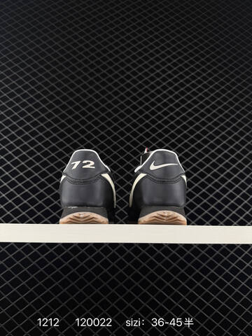 Nike Classic Cortez Nylon Black White Gum EU 36-45 Lifestyle - Unisex (BS-73749)
