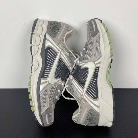Nike Zoom Vomero 5 Grey Black White With Mint Green Accents Running (BS-86997)