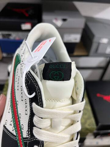 Jordan Air Jordan 1 Low DZ2688-009 Off White Black Red Green Sneaker (BS-87221)