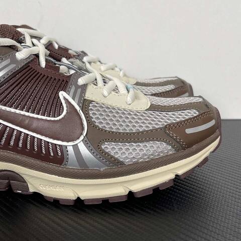 Nike Zoom Vomero 5 FD9920-022 Brown Silver Cream Light Blue Running (BS-87001)
