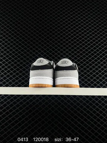 Nike SB Dunk Low Pro HF3063-001 Black Grey White Gum EU 36-47 Skate - Unisex BS-72138