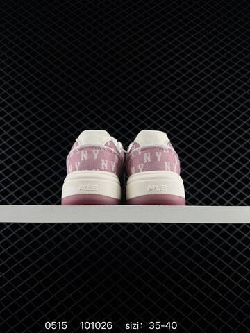 MLB Chunky Liner Denim Pink White Off White EU 35-40 Skate Shoe Skate Sneakers - Unisex