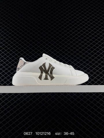 MLB Chunky Classic NY Off White Black EU 36-45 Skate Shoe Skate Sneakers - Unisex