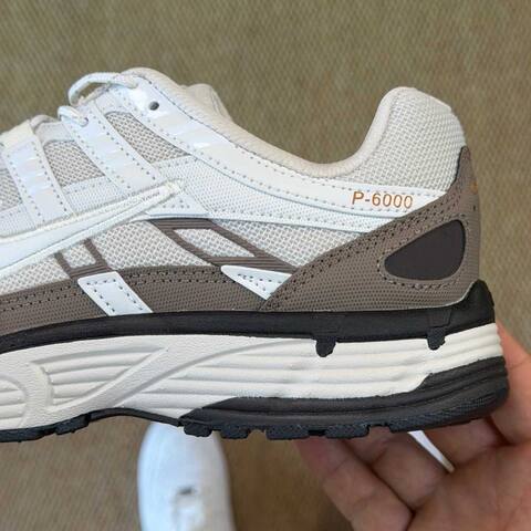 Nike P-6000 White Brown Black EU 40 Running - Men's (BS-87031)