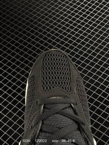 Nike V5 RNR Black White Gum EU 36-45 Running - Unisex BS-74478