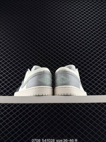 Jordan Air Jordan 1 Low Sail Black Light Grey Mint EU 36-46 Sneaker - Unisex BS-81089