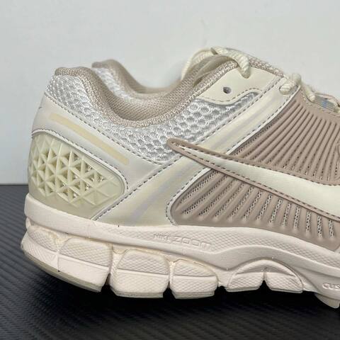 Nike Zoom Vomero 5 Cream White With Beige And Silver Accents Running (BS-87000)