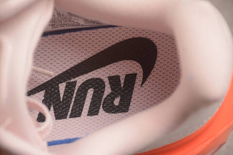 36-41 Nike VOMERO PREMIUM Lifestyle - Unisex BS-59713