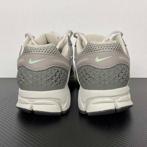 Nike Zoom Vomero 5 Grey Black White With Mint Green Accents Running (BS-86997)
