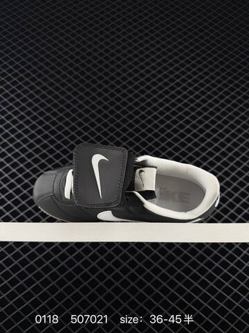 Nike Classic Cortez Nylon Tan Black EU 36-45 5 Casual - Unisex (BS-73087)