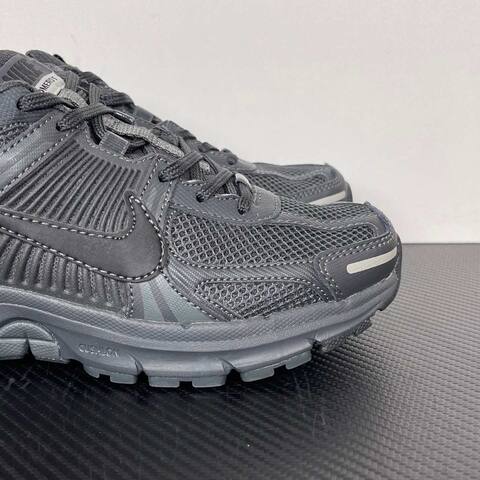 Nike Zoom Vomero 5 Dark Gray Charcoal Running (BS-86983)