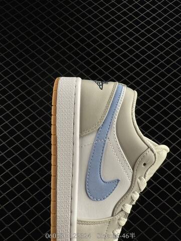 Jordan Air Jordan 1 Low 553558-146 White Light Grey Light Blue Gum Brown EU 36-46 Skate Shoe - Unisex (BS-81130)