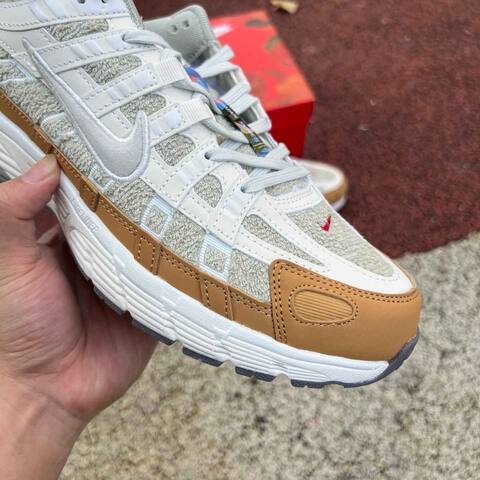 Nike P-6000 IQ1120-311 Spruce Fog Sail Phantom EU 42 Running - Men's (BS-87043)