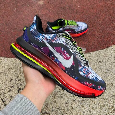 Nike Pegasus Premium SE Black Red White Green EU 41 Running - Men's (BS-87034)