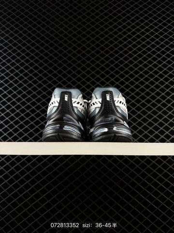 Nike Initiator RNR White Black Grey Silver EU 36-45 Running - Unisex (BS-70051)