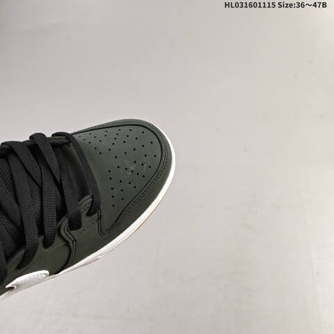 Nike SB Dunk Low ZoomAir Lifestyle (BS-63712)