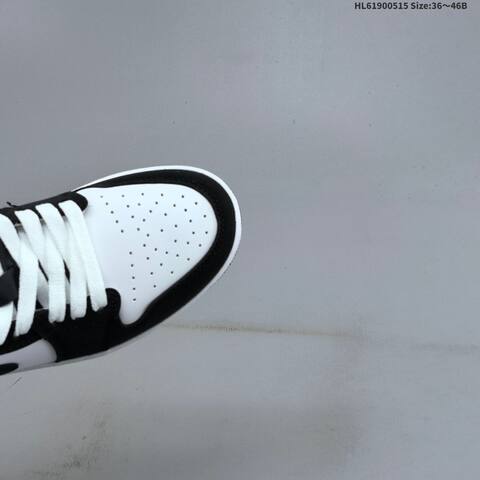 Jordan Air Jordan 1 Low Black White Silver 36 46B Basketball - Women's (BS-65948)