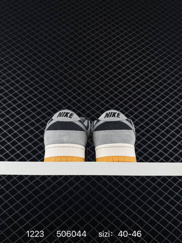 Nike SB Dunk Low Pro HF3063-002 Black Grey Gum EU 40-46 Skate - Men's (BS-73549)