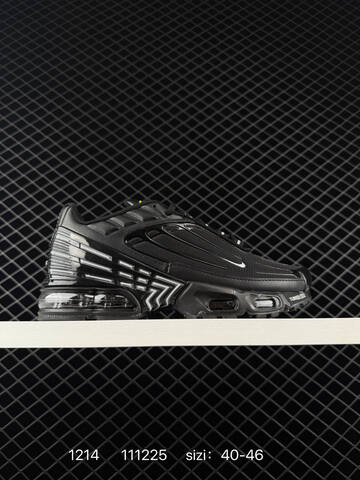 Nike Air Max Plus Tuned Air Black Silver EU 40-46 Running - Men's (BS-73702)